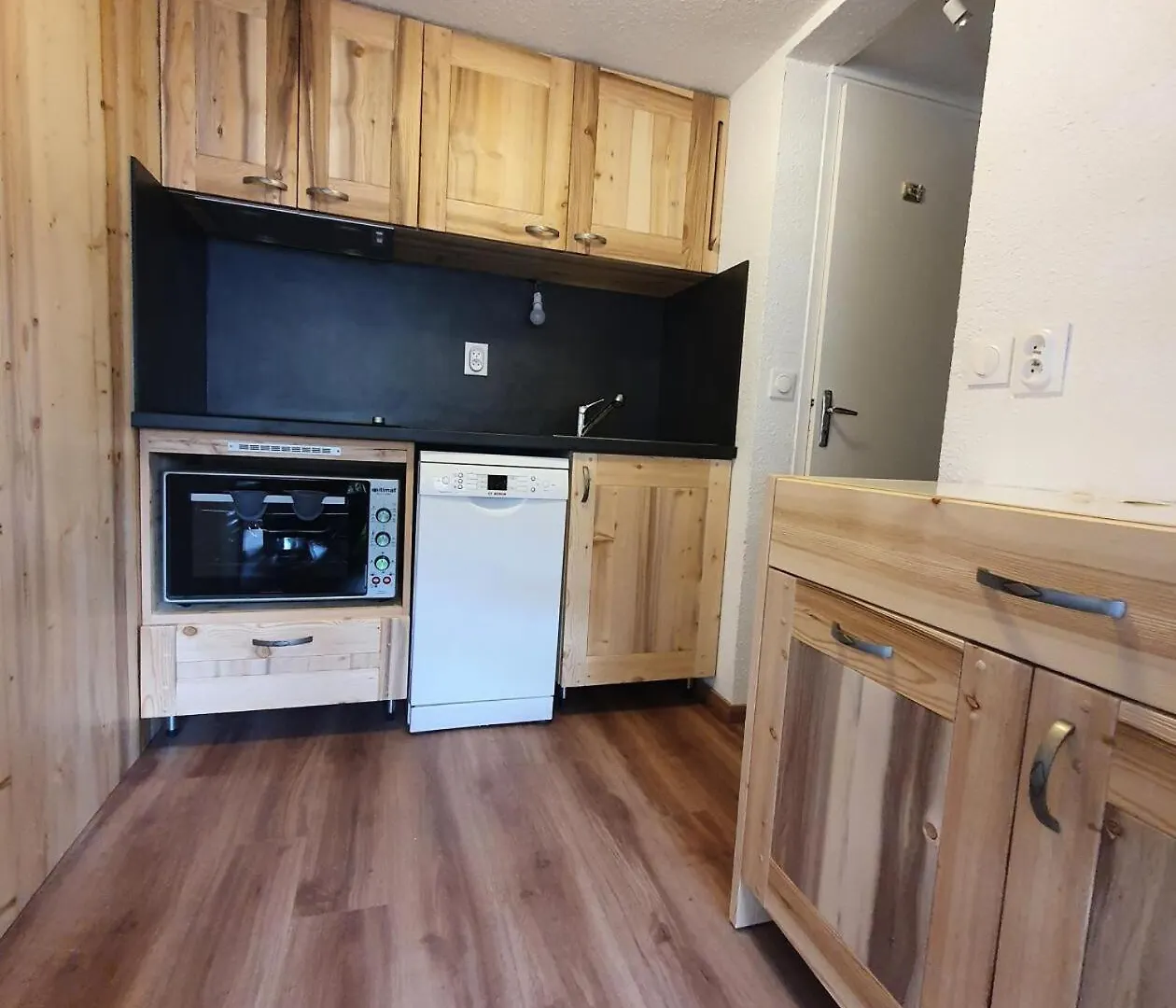 Residence Les Avenieres - Les Avenieres - Av02D Mae-2144 Villarodin-Bourget