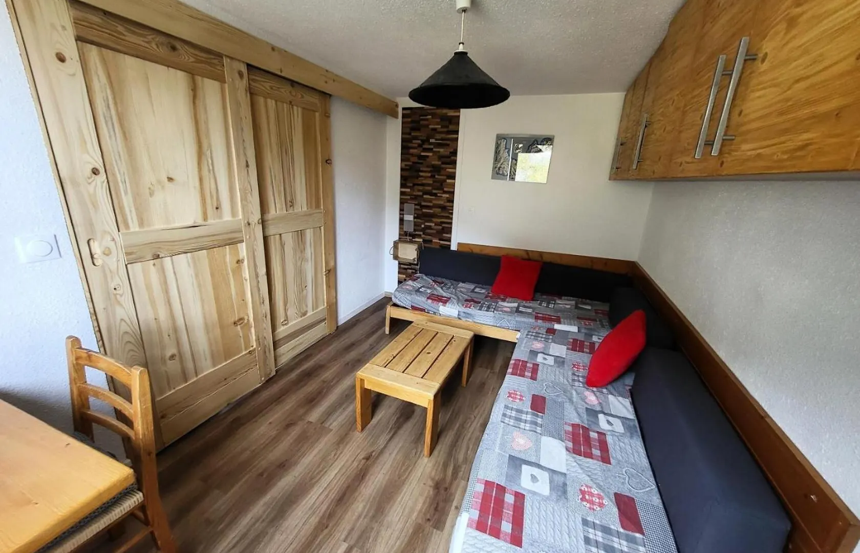Residence Les Avenieres - Les Avenieres - Av02D Mae-2144 Villarodin-Bourget شقة